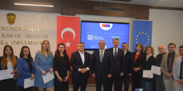 SİNOP’TA ETKİLİ İLETİŞİM BECERİLERİ YÖNTEMLERİ EĞİTİMİ