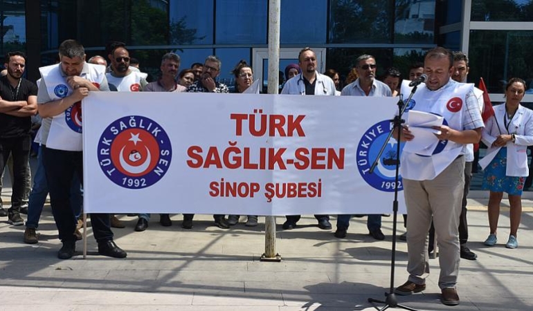 TÜRK SAĞLIK-SEN SİNOP ŞUBE BAŞKANI KARAASLAN; “BÜTÇENİN YÜKÜ MEMURUN OMUZLARINA BİNDİRİLMESİN”