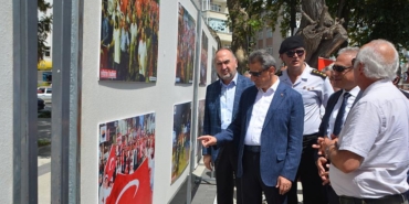 SİNOP’TA 15 TEMMUZ DEMOKRASİ VE MİLLİ BİRLİK GÜNÜ KONULU FOTOĞRAF SERGİSİ