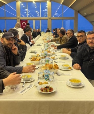 Muhtarlar geleneksel iftar programında buluştu