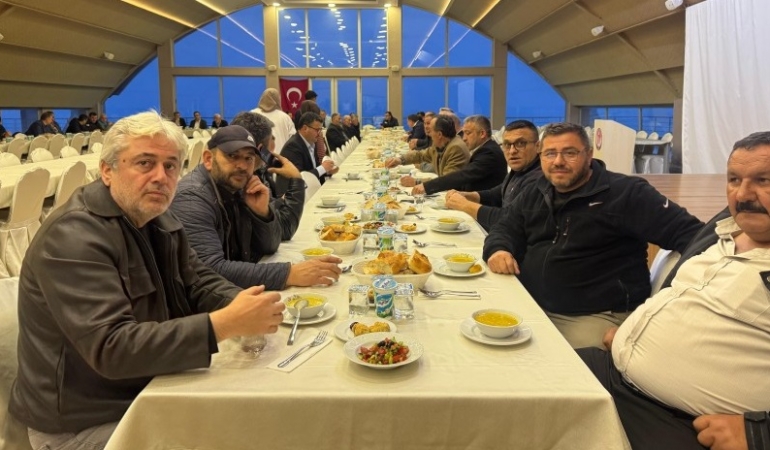 Muhtarlar geleneksel iftar programında buluştu