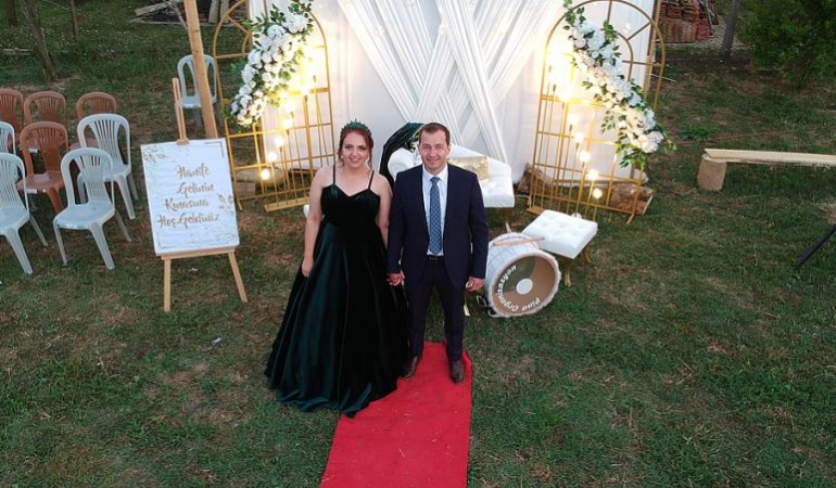 GAZETEMİZ ESKİ HABER MUHABİRİ HANİFE BAL’IN MUTLU GÜNÜ