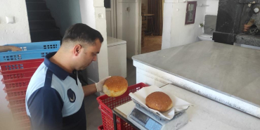 Gerze’de fırın ve marketler denetlendi