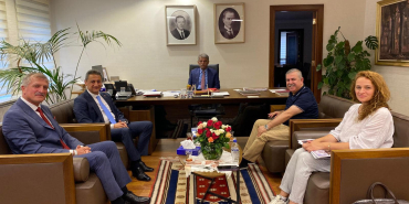 Maviş ve Karaömeroğlu Bakan Yardımcısı Nadir Alparslan'i ziyaret etti