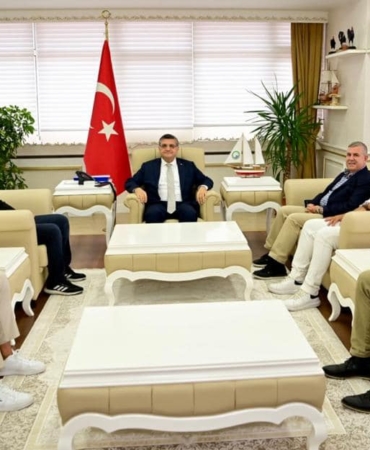 Milletvekili Maviş ve AK Parti ekibi Vali Özarslan'ı ziyaret etti