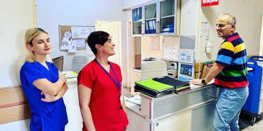 İl Müdürü Mollahüseyinoğlu Gerze ve Dikmen'de sağlık ekiplerini ziyaret etti