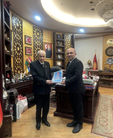 Irmak, projelerini Devlet Bahçeli'ye sundu