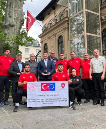 Sinoplu güreşçilerimiz Viyana'da