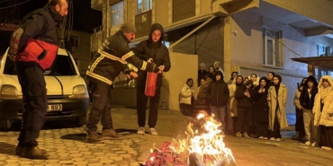 Üniversite öğrencilerine yangın güvenliği eğitimi verildi