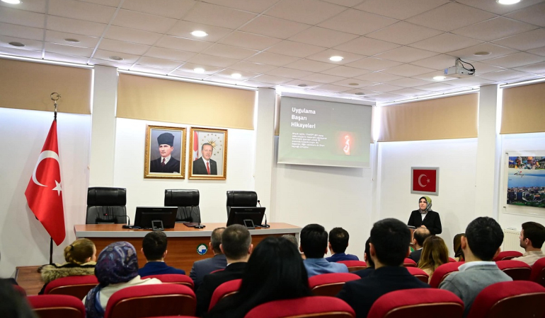 Sinop’ta kamu görevlilerine yapay zekâ eğitimi