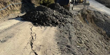 Sinop’taki heyelanlı bölgeleye ekiplerden hızlı müdahale