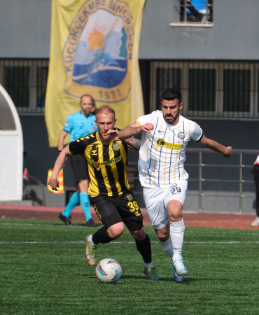 Küçükçekmece Sinop Spor sahadan üstünlükle ayrıldı