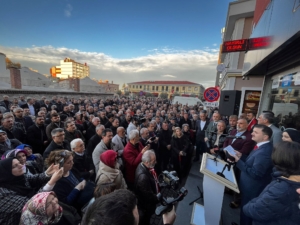 Çınkıl aday adaylığını miting ile duyurdu