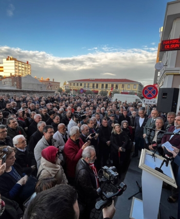 Çınkıl aday adaylığını miting ile duyurdu
