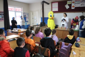 Sinop'taki köy okullarında deney etkinliği düzenlendi