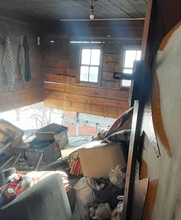 3 KİŞİLİK ENGELLİ AİLENİN KALDIĞI EVDE ÇÖKME YAŞANDI