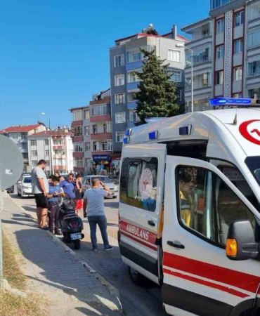 Araca çarpmamak isterken düşerek yaralandı