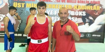 Sinoplu genç boksör Türkiye 2.si oldu