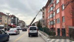 Bulaşık makinesi yangına neden oldu