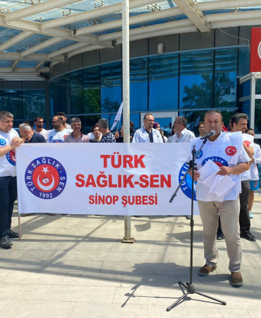 Sinop'ta sağlık çalışanlarından tepki açıklaması