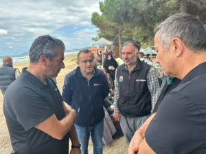 Başkan Üçüncüoğlu kayıp gencin ailesini ziyaret etti