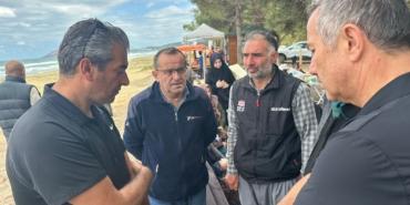 Başkan Üçüncüoğlu kayıp gencin ailesini ziyaret etti