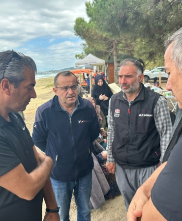 Başkan Üçüncüoğlu kayıp gencin ailesini ziyaret etti