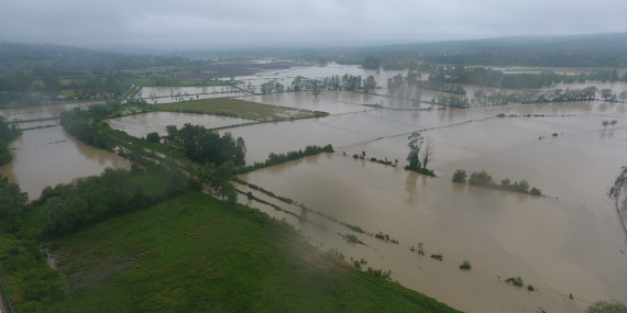 KARASU ÇAYININ ISLAH EDİLMESİ GEREKİYOR