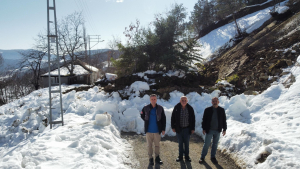 SİNOP’TA YOLU KAPATAN HEYELAN HAVADAN GÖRÜNTÜLENDİ