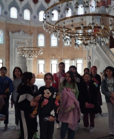 "Genç Gönüllerle, Çocuk Gönüller Buluşuyor" programı düzenlendi