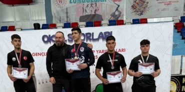 Genç sporculardan çifte başarı