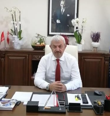 Boyabat AK Parti'de ilk başvuru Hasan Öztürk'ten geldi