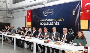 İŞ DÜNYASI VE PROTOKOL "ROVELVER"İN İFTARINDA BİR ARAYA GELDİ!