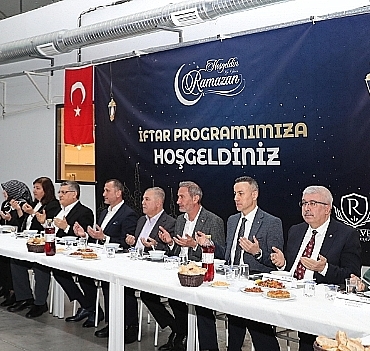 İŞ DÜNYASI VE PROTOKOL "ROVELVER"İN İFTARINDA BİR ARAYA GELDİ!