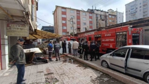 İş yerinde çıkan yangın panik yarattı