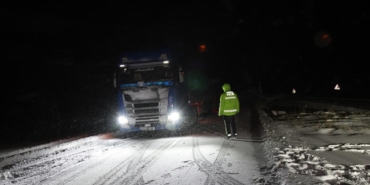 Kop Dağı Geçidi'nde kar ve tipi engeli