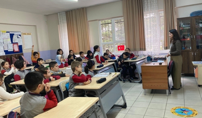 Öğrencilere gıda güvenilirliği ve israfı konusunda eğitim