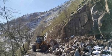 Ordu’da kar yağışı sonrası çok sayıda heyelan yaşandı