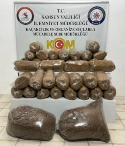 Samsun'da çok miktarda kaçak tütün yakalandı