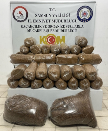 Samsun'da çok miktarda kaçak tütün yakalandı