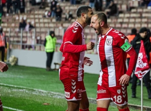 Samsunspor, 3 oyuncusuyla sözleşme uzattı