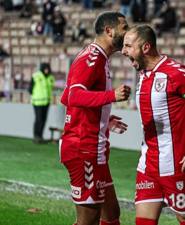 Samsunspor, 3 oyuncusuyla sözleşme uzattı