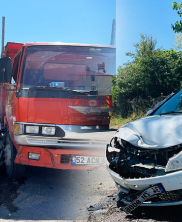 Sinop'ta otomobille kamyonet çarpıştı: 1 yaralı