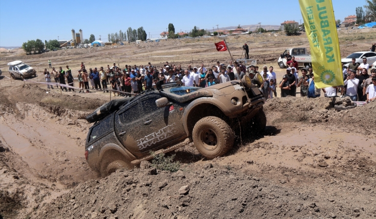 Durağan nefesini tuttu; Off-Road ve Kamp Çadır etkinliği başlıyor