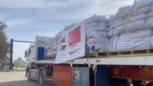 Yardım malzemeleri Gazze'ye ulaştı