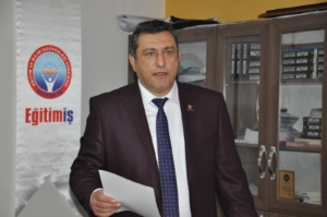Şahbenderoğlu “Laiklikten vazgeçmeyeceğiz, Cumhuriyet’i ilelebet yaşatacağız!”