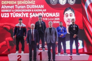 Sinoplu Güreşçiler Türkiye Şampiyonası’nda gururlandırdı