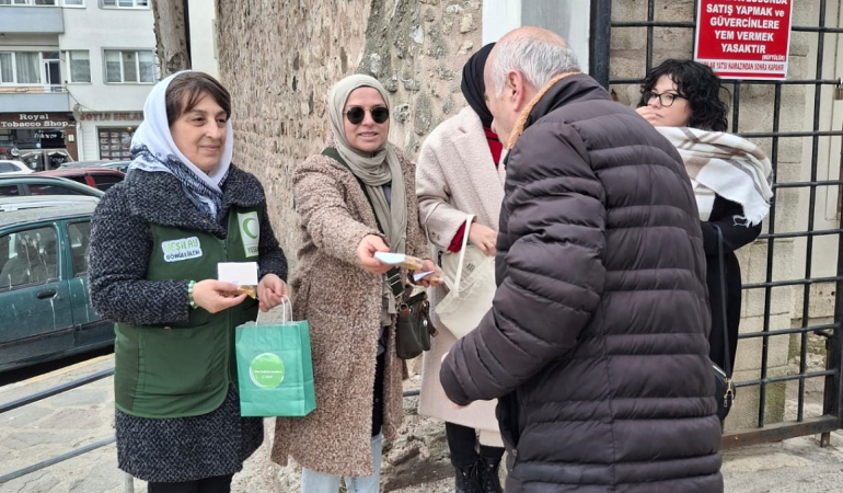 YEŞİLAY’dan anlamlı ikram
