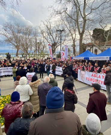Sinop’ta STK’lar İmamoğlu için meydana indi