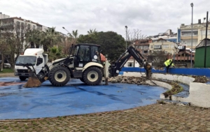 Sinop Aşıklar basketbol sahası yenileniyor